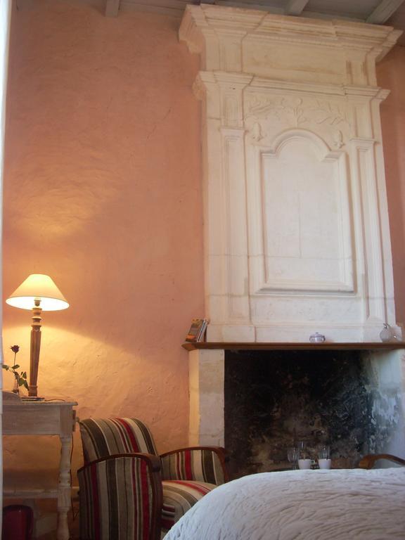 Chambres D'Hotes Logis De L'Astree Saint-Bris-des-Bois Εξωτερικό φωτογραφία