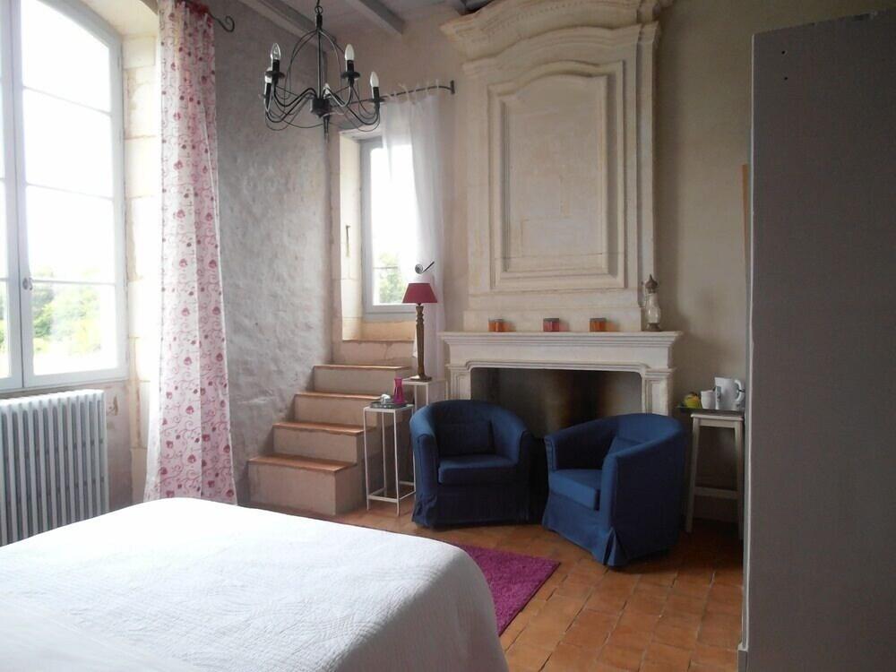 Chambres D'Hotes Logis De L'Astree Saint-Bris-des-Bois Εξωτερικό φωτογραφία
